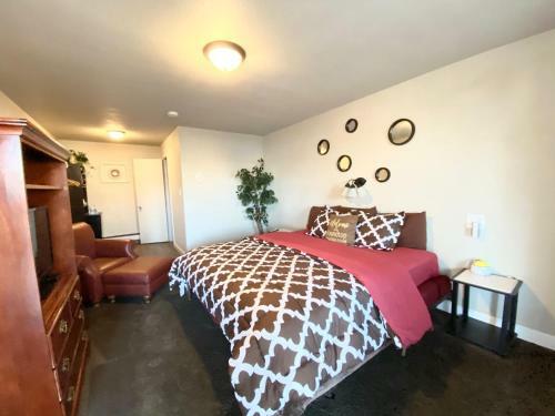 Hotel Roundtop Mountain Vista - Cabins And Motel