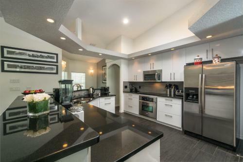 Stunning Executive Villa Ruyper Home