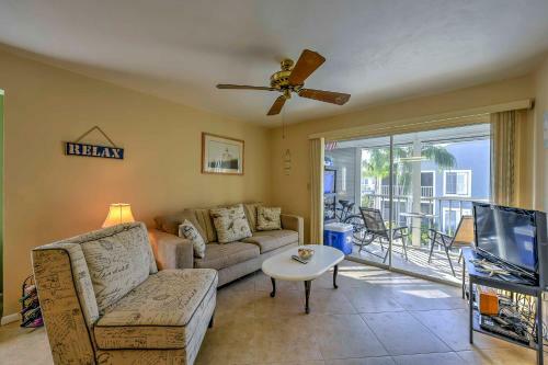 Apartamento Cozy Marco Island Condo With Balcony And Pool Access!