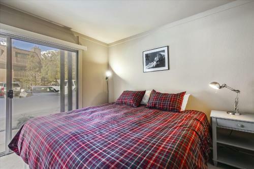 Squaw Peaks Condo #40