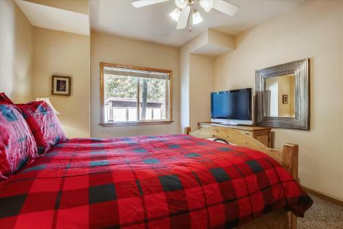 Squaw Valley Escape