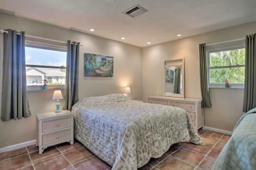 Waterfront Marco Island Home With Heated Pool And Dock!