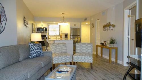 Anglers Cove J303