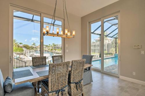 Canalfront Home - Walk 2 Blocks To Tigertail Beach