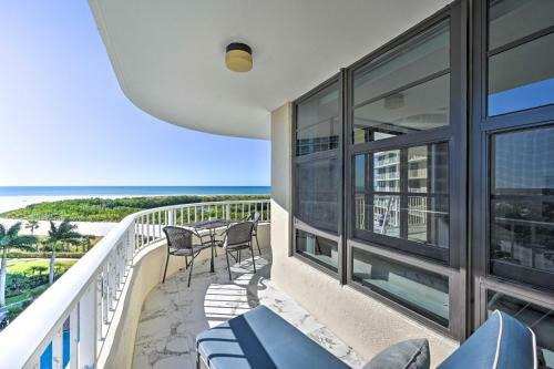 Apartamento Resort Condo With Balcony And Stunning Ocean Views!