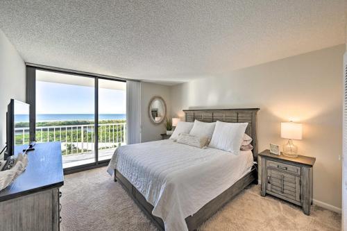 Apartamento Resort Condo With Balcony And Stunning Ocean Views!