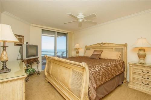 Apartamento Som 813 - Somerset Condo