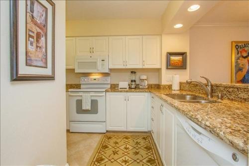 Apartamento Som 813 - Somerset Condo