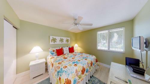 Recently Renovated Beachfront Gem In Paradise!