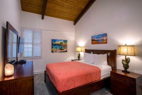 Kamaole Sands 3-404 - Two Bedroom Condo