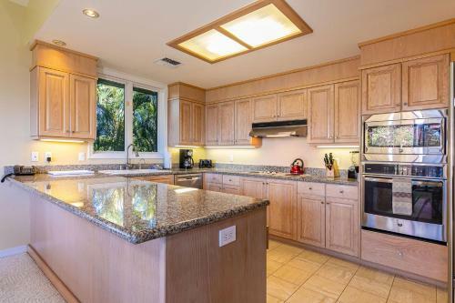 Makena Surf By Coldwell Banker Island Vacations