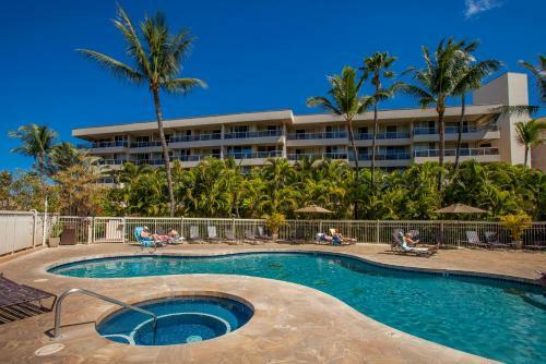 Maui Banyan #h-405