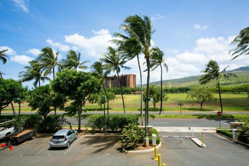 Large 2 Bed, 2 Bath Corner Villa At Beach Villas At Ko Olina Ot210