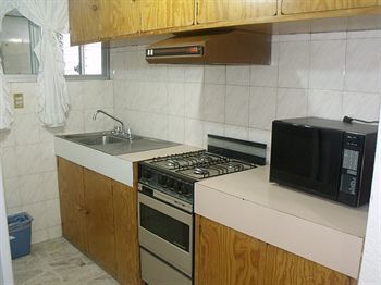 Hotel Santa Lucia Del Bosque