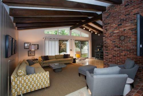 Roanoke By Jekyll Realty