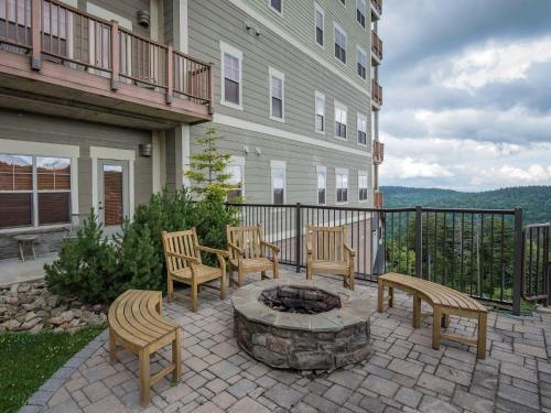 1 Br. Soaring Eagle 109
