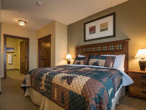 2 Br: Soaring Eagle 002