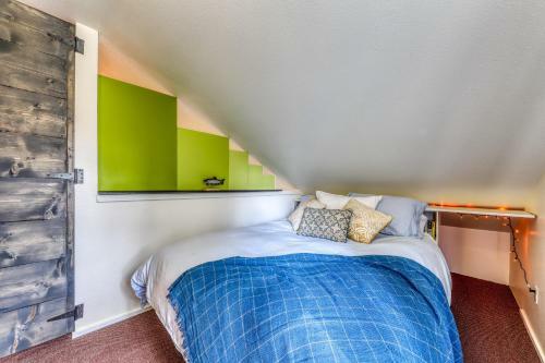 Washington Street Getaway