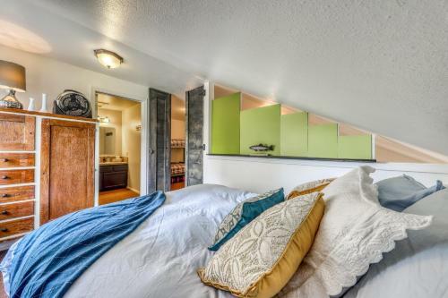 Washington Street Getaway
