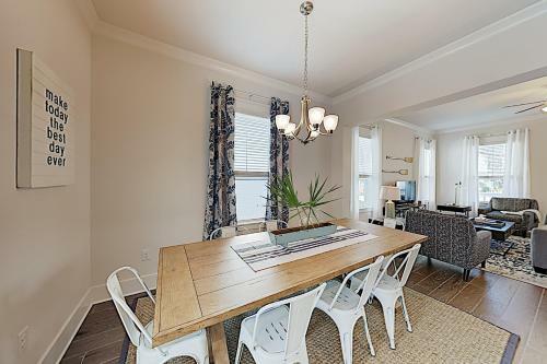 New Listing! Coastal Paradise - Walk To Beach Home