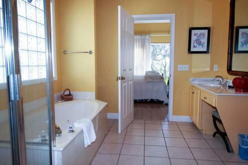 159 Ocean Creek - Four Bedroom House