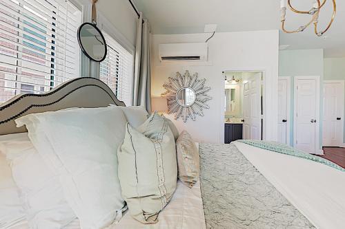 Apartamento Driftwood Studio - Steps To Pools, Hot Tub & Beach Condo