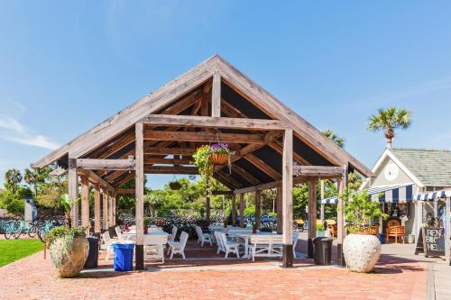 Apartamento Driftwood Studio - Steps To Pools, Hot Tub & Beach Condo