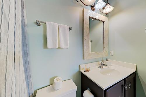 Apartamento Driftwood Studio - Steps To Pools, Hot Tub & Beach Condo