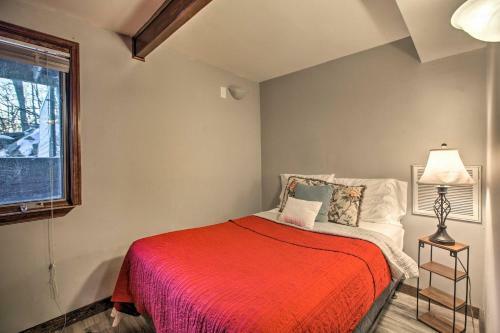 Cozy Hillside Hideaway In Wintergreen Resort!