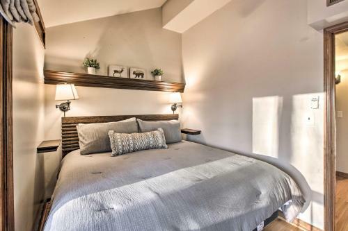 Cozy Hillside Hideaway In Wintergreen Resort!