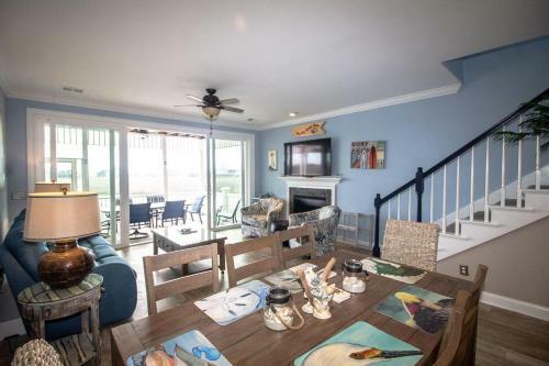 24 Sea Mist - Three Bedroom House