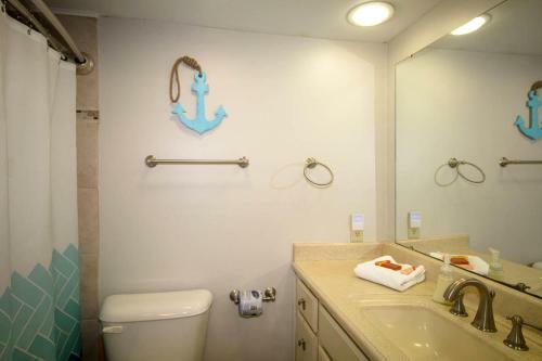 143 John Fripp Villa - Three Bedroom Villa