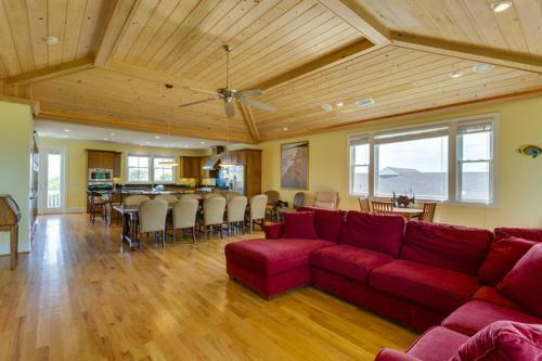 449 Tarpon - Five Bedroom House
