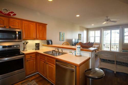 15 Quarterdeck Lane - Three Bedroom House