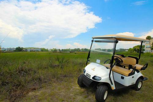 475 Tarpon Boulevard - Four Bedroom House