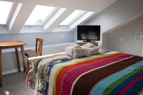 743 Marlin Drive - Five Bedroom House