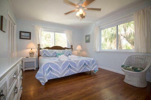 601 Dolphin Road - Five Bedroom House