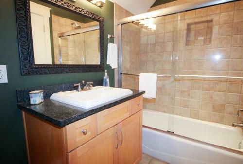 512 Remora - Four Bedroom House