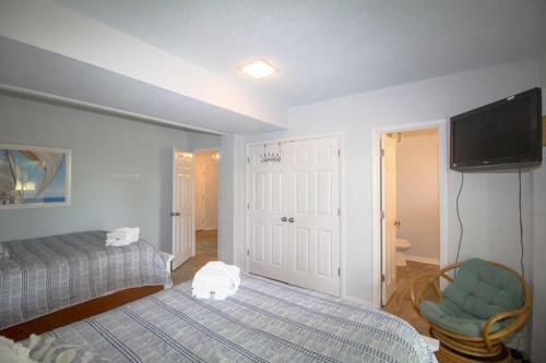 613 Dolphin Annex - Five Bedroom House