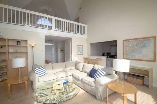 458 Tarpon - Five Bedroom House