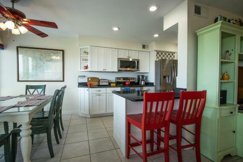 137 Captain John Fripp Villa