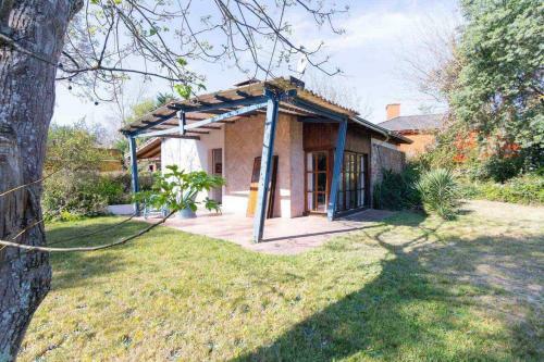 Beach House In La Floresta, Uruguay