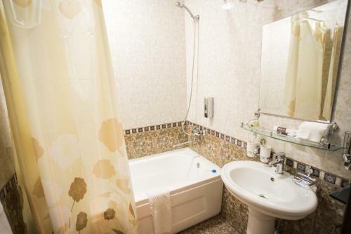 Caravan Castle Boutique Hotel