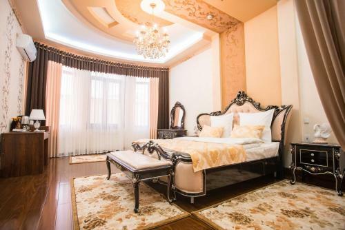 Caravan Castle Boutique Hotel