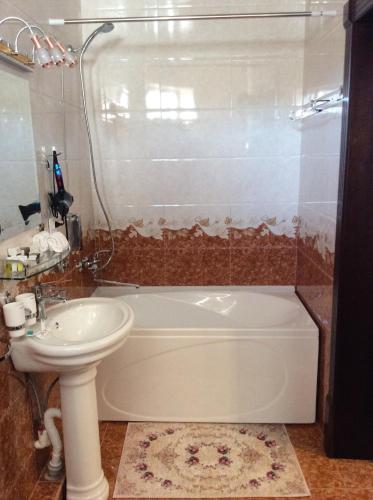 Caravan Castle Boutique Hotel