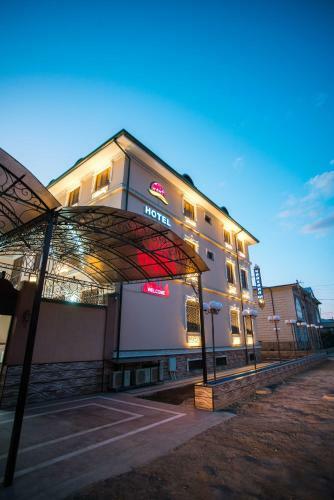 Caravan Castle Boutique Hotel