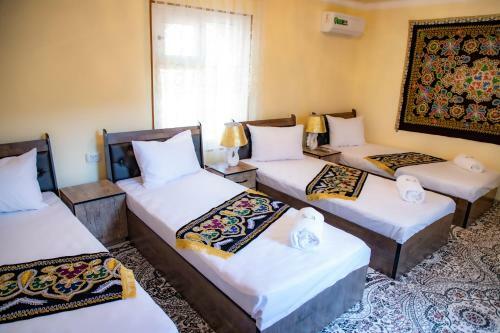 Hostal Guest House Native