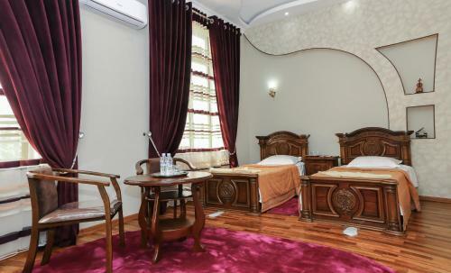 Hostal Luxury Guesthouse