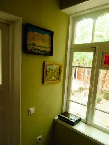 "old Radio" Hostel