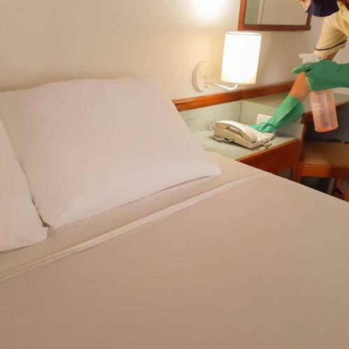 Hotel Cristina Suites